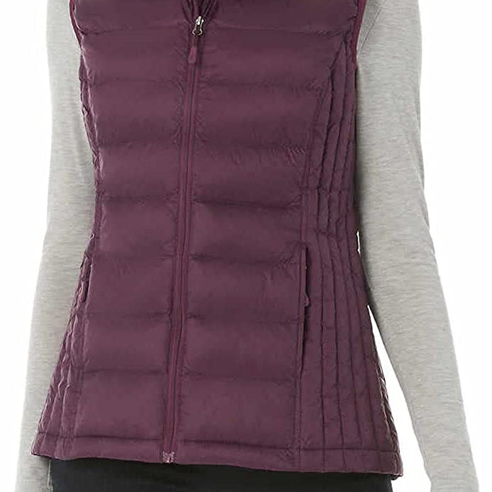 The 32Degrees is warm, comfortable and portable in the L+XL tote bag