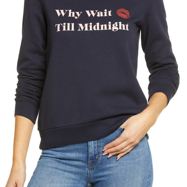 1901 Graphic Long Sleeve Comfort Shirt