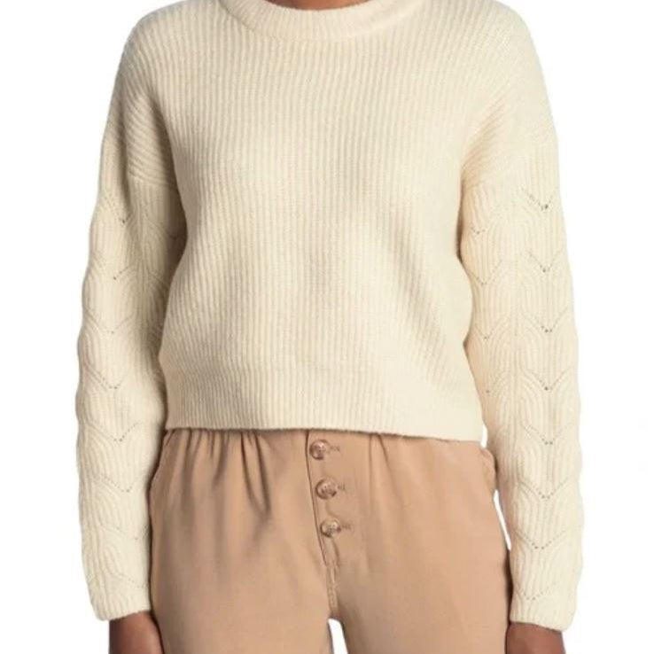 Elodie round neck sweater with loose sleeves size S