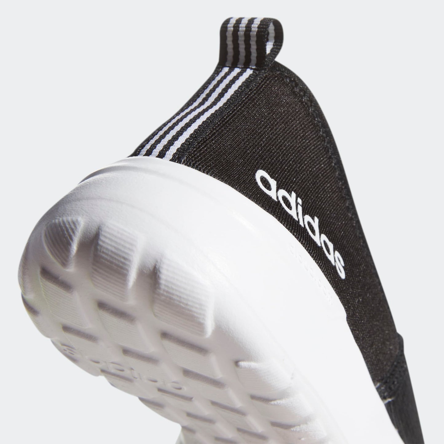 حذاء Lite Racer من Adidas سريع الارتداء