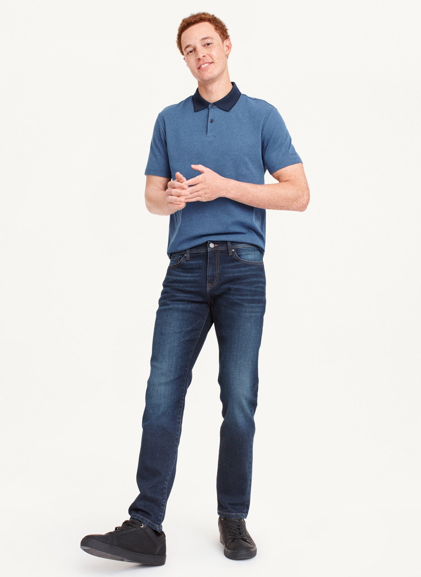 جينز شبابي بتصميم جذاب ومريح من DKNY مقاس 32