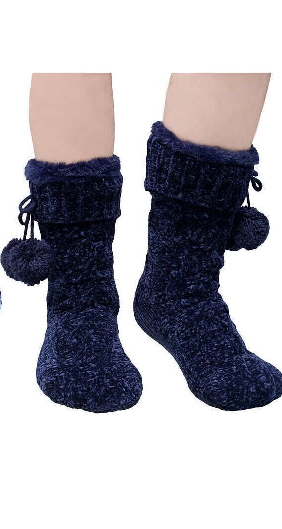 Jane & Bleecker Pairs Warm And Sweat-wicking Plush Socks