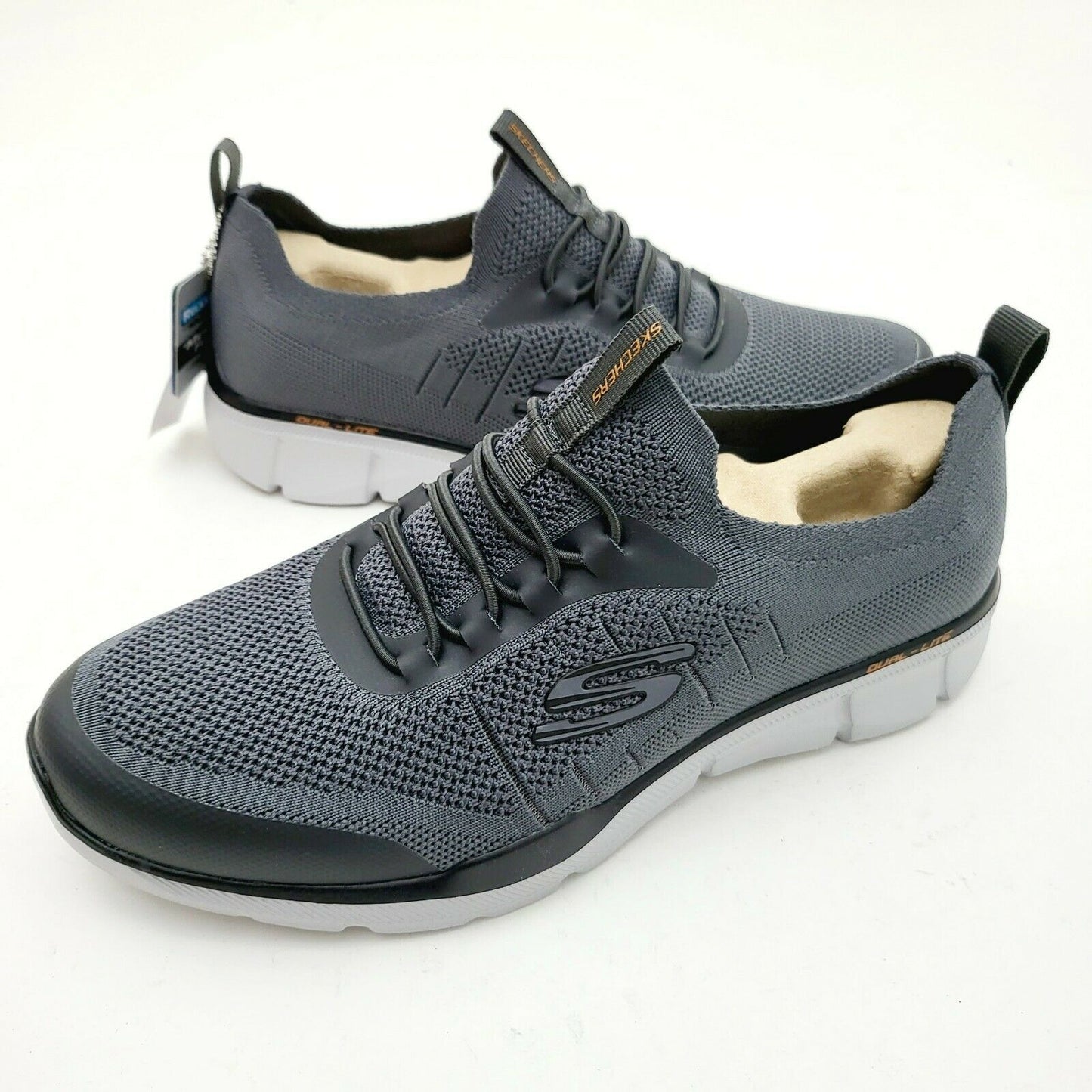 حذاء المشي بنجي من Skechers رمادي